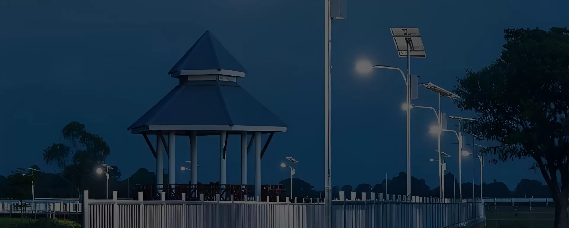 Phoebus ضوء القطب مزايا تكلفة المصنع الأساسية